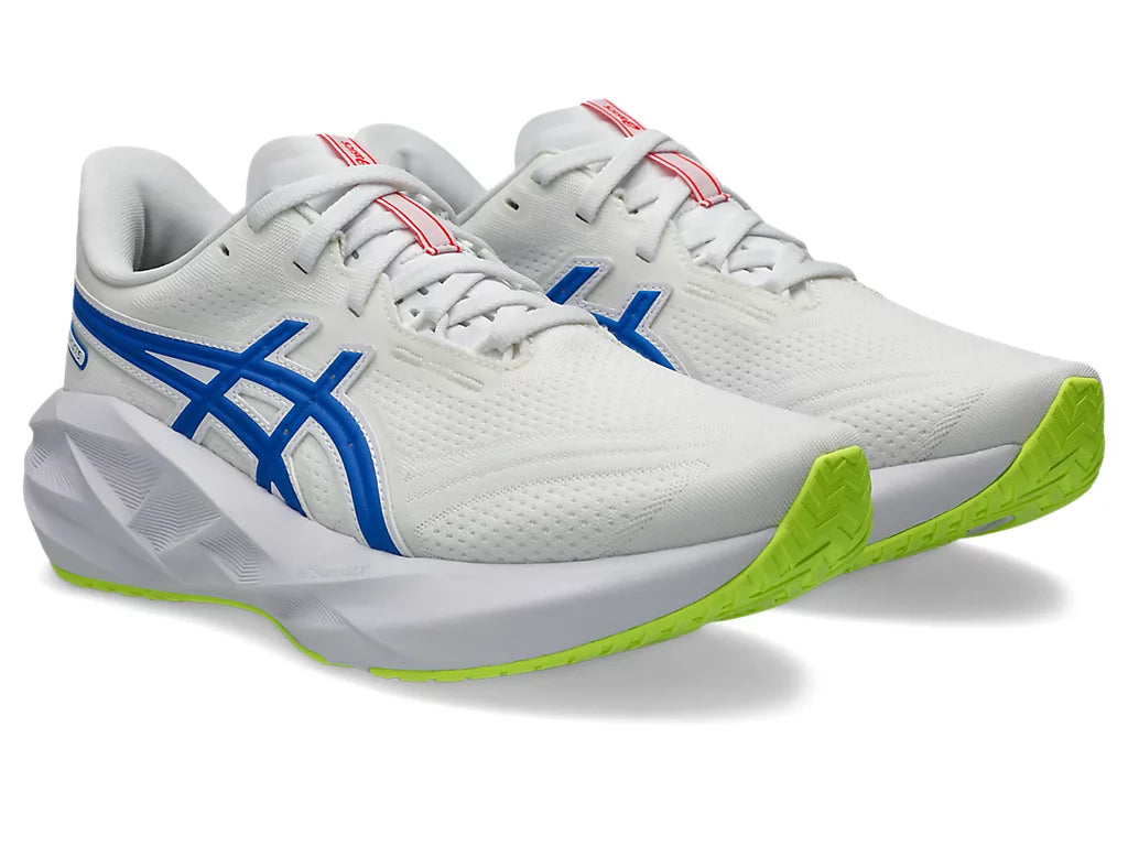 Novablast 5 (Asics Track Club) · Hombre