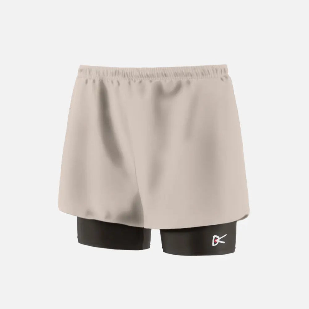 Layered Trail Shorts · Mujer