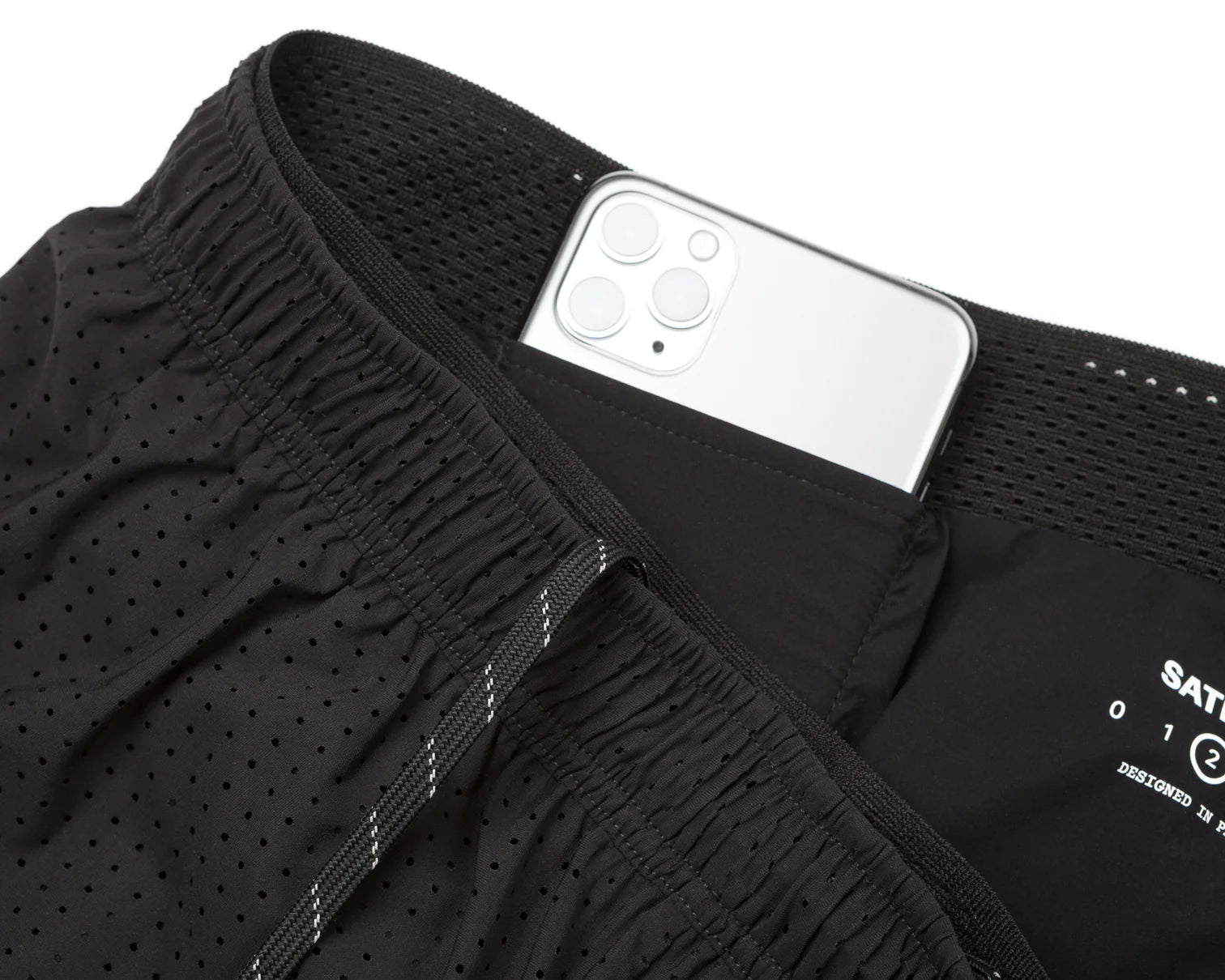 Space‑O™ 2.5" Distance Shorts