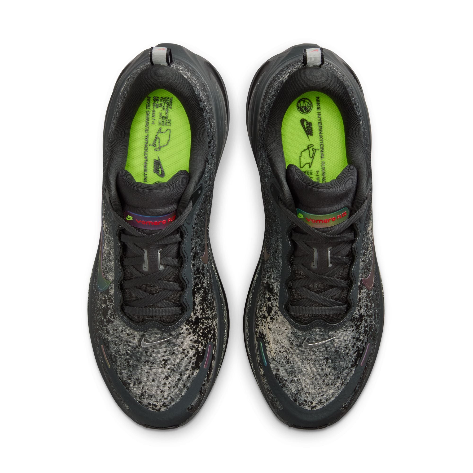 Vomero Plus · Hombre