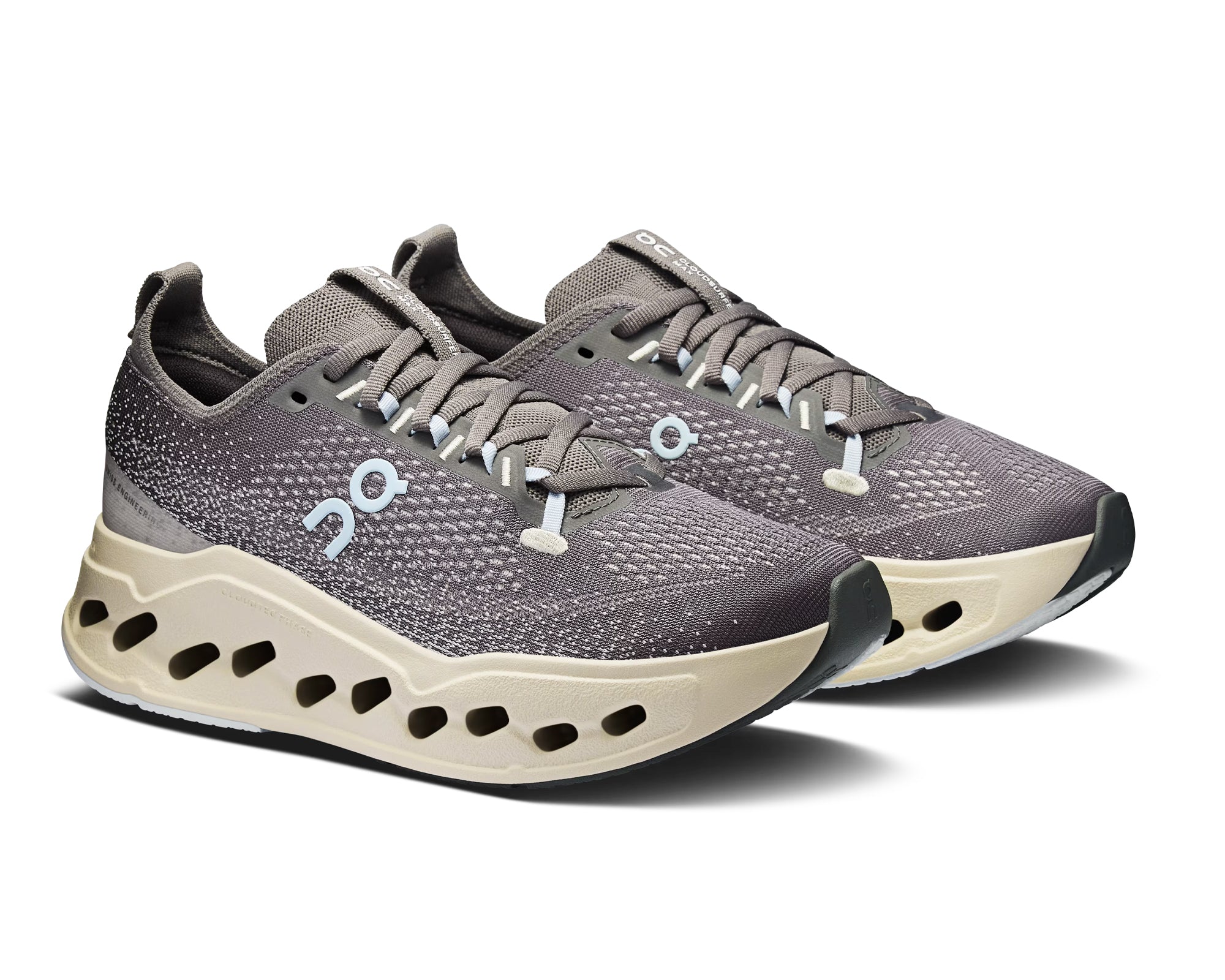 ON Cloudsurfer Max Mujer