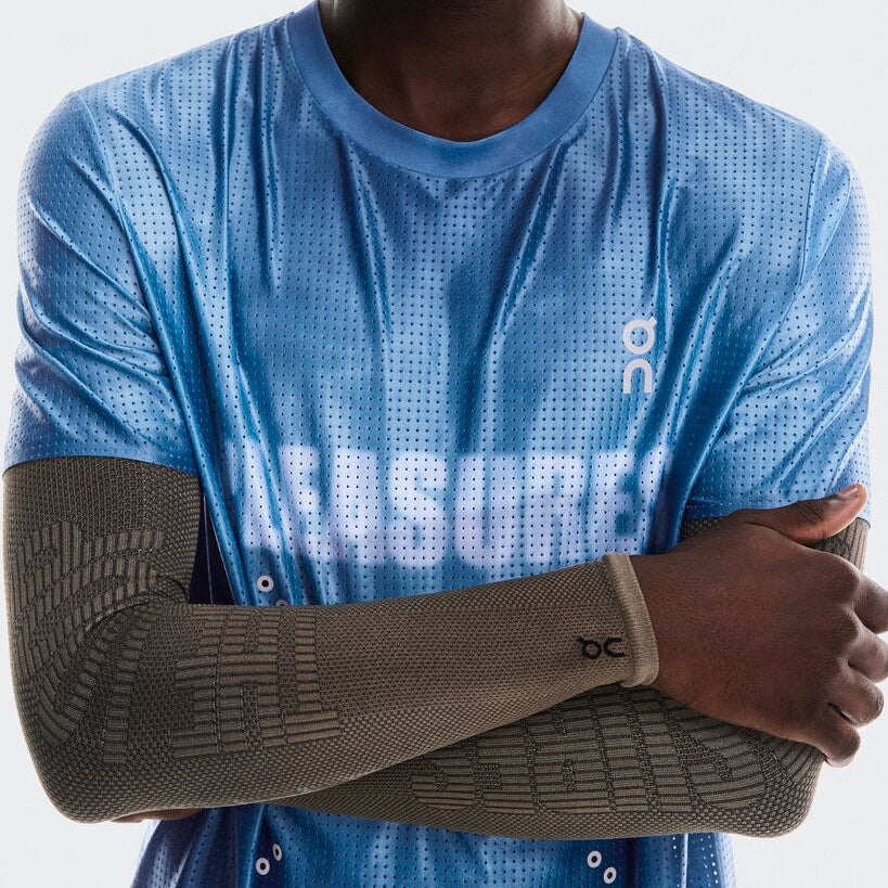 Sleeves PLEASURES x The Loop · Unisex