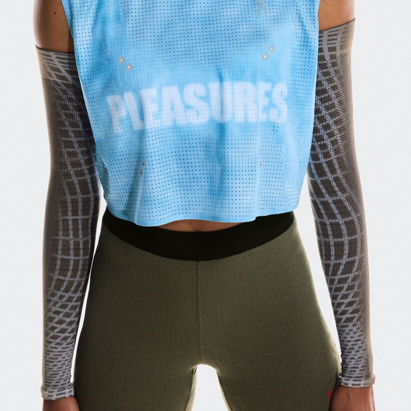 Sleeves PLEASURES x The Loop · Unisex