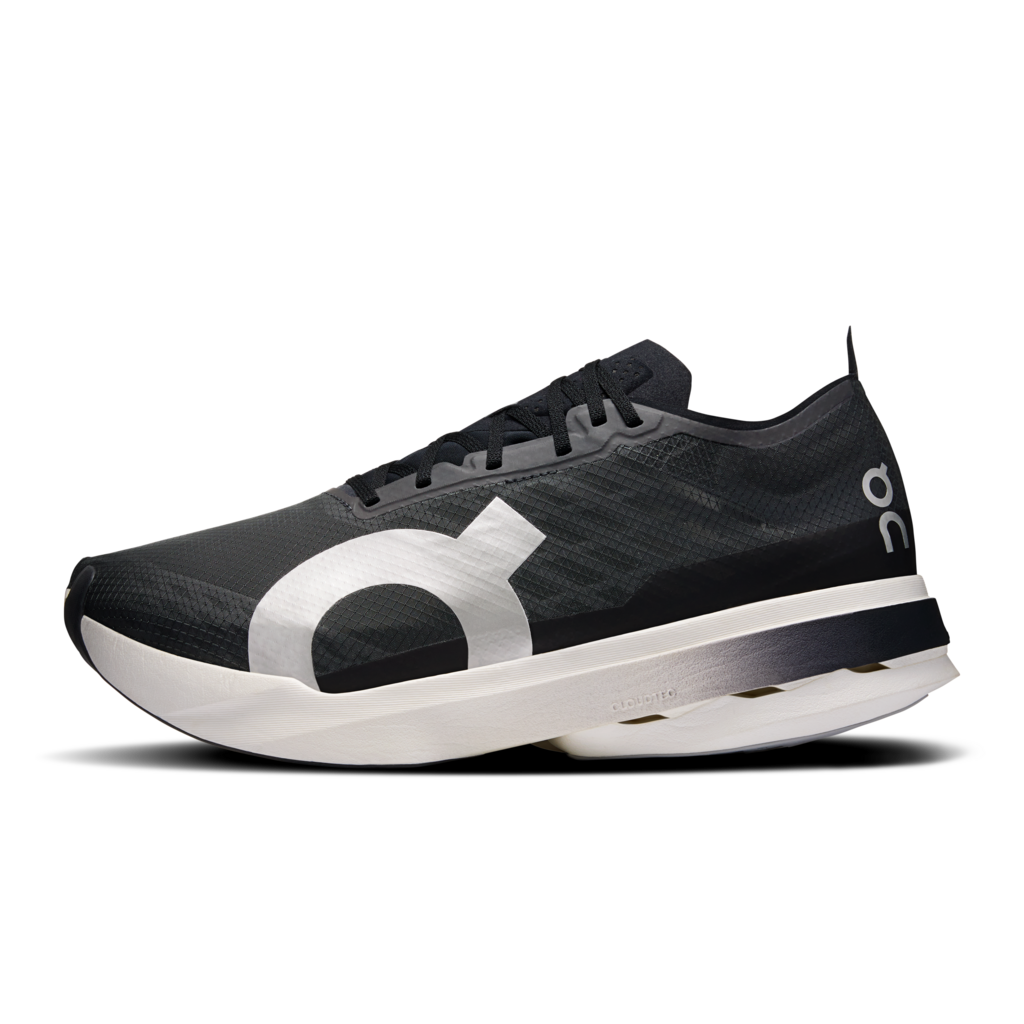 Cloudboom Strike · Hombre