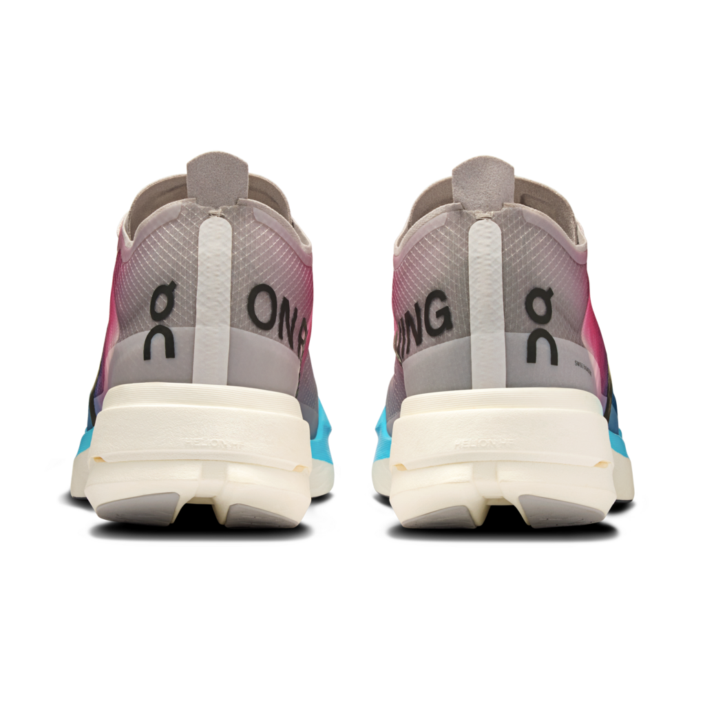 Cloudboom Strike · Hombre