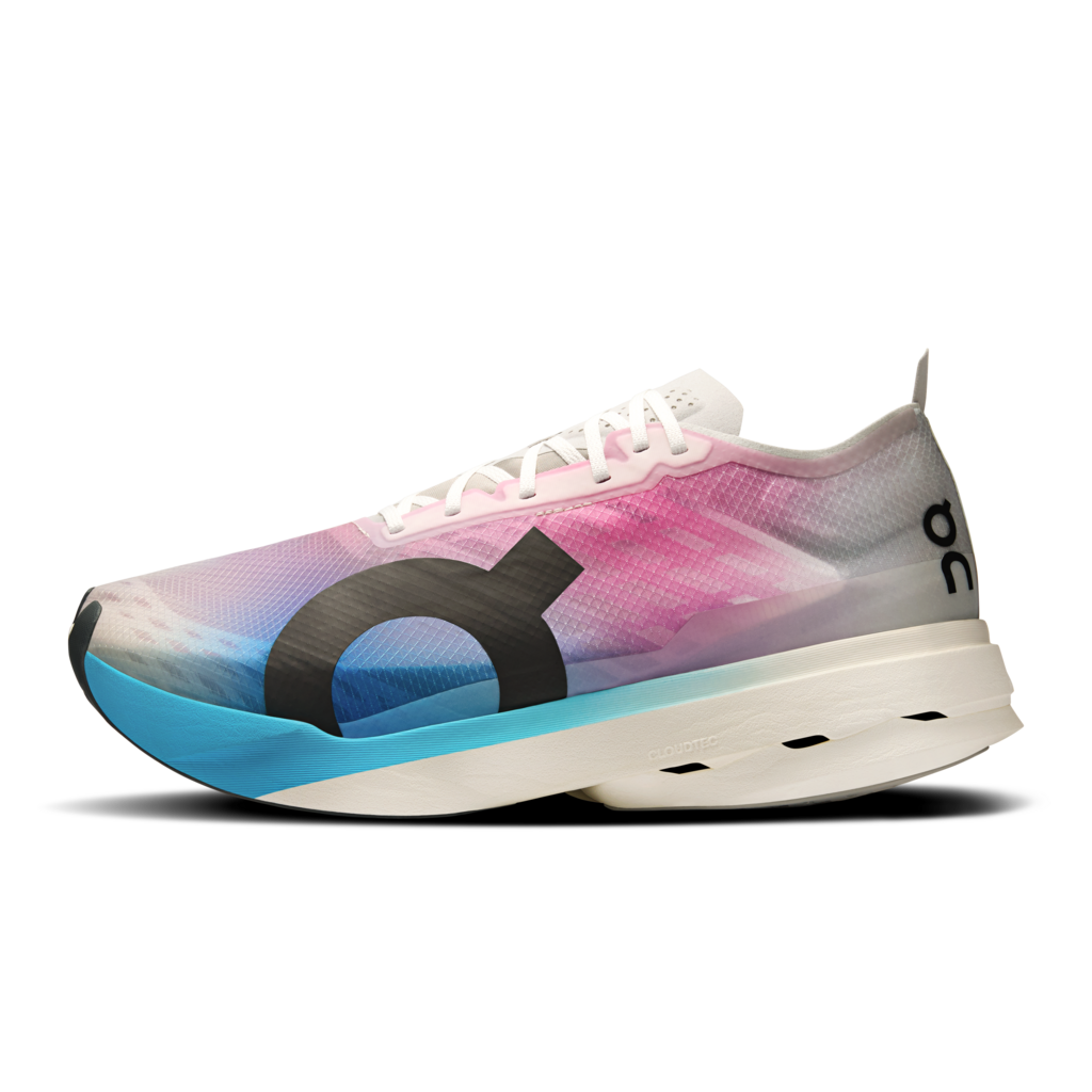 Cloudboom Strike · Hombre