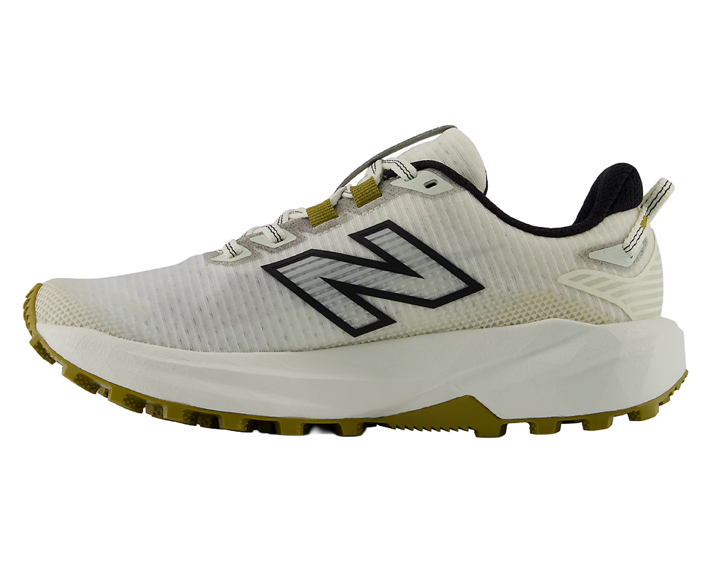 Tenis de montaña New Balance FuelCell Rebel Trail para mujer