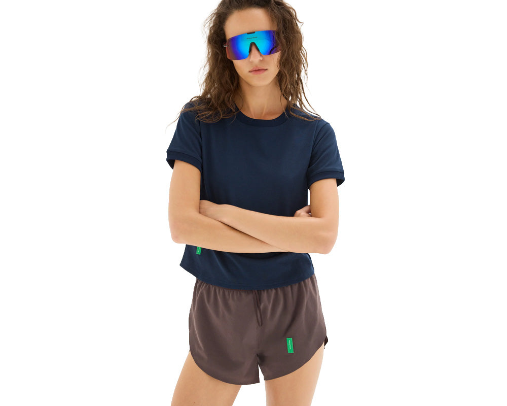 Shorts District Vision 2" Split para mujer