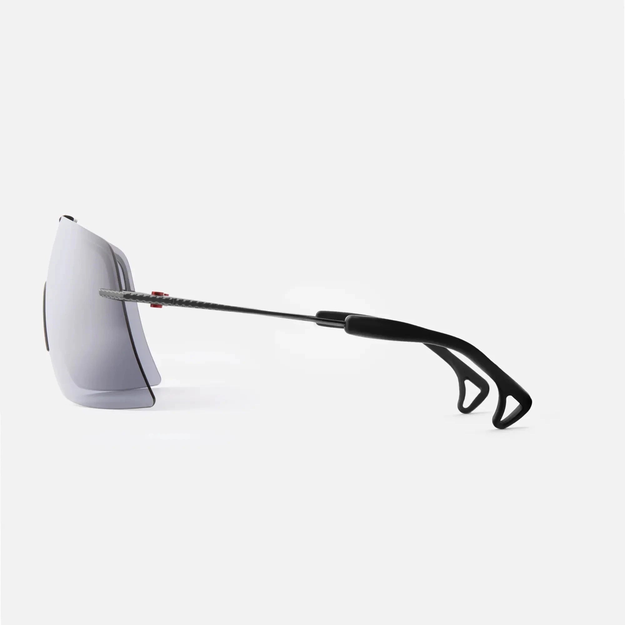 Yusuke Alpine Blade Ti Graphite D+ Onyx Mirror · Unisex