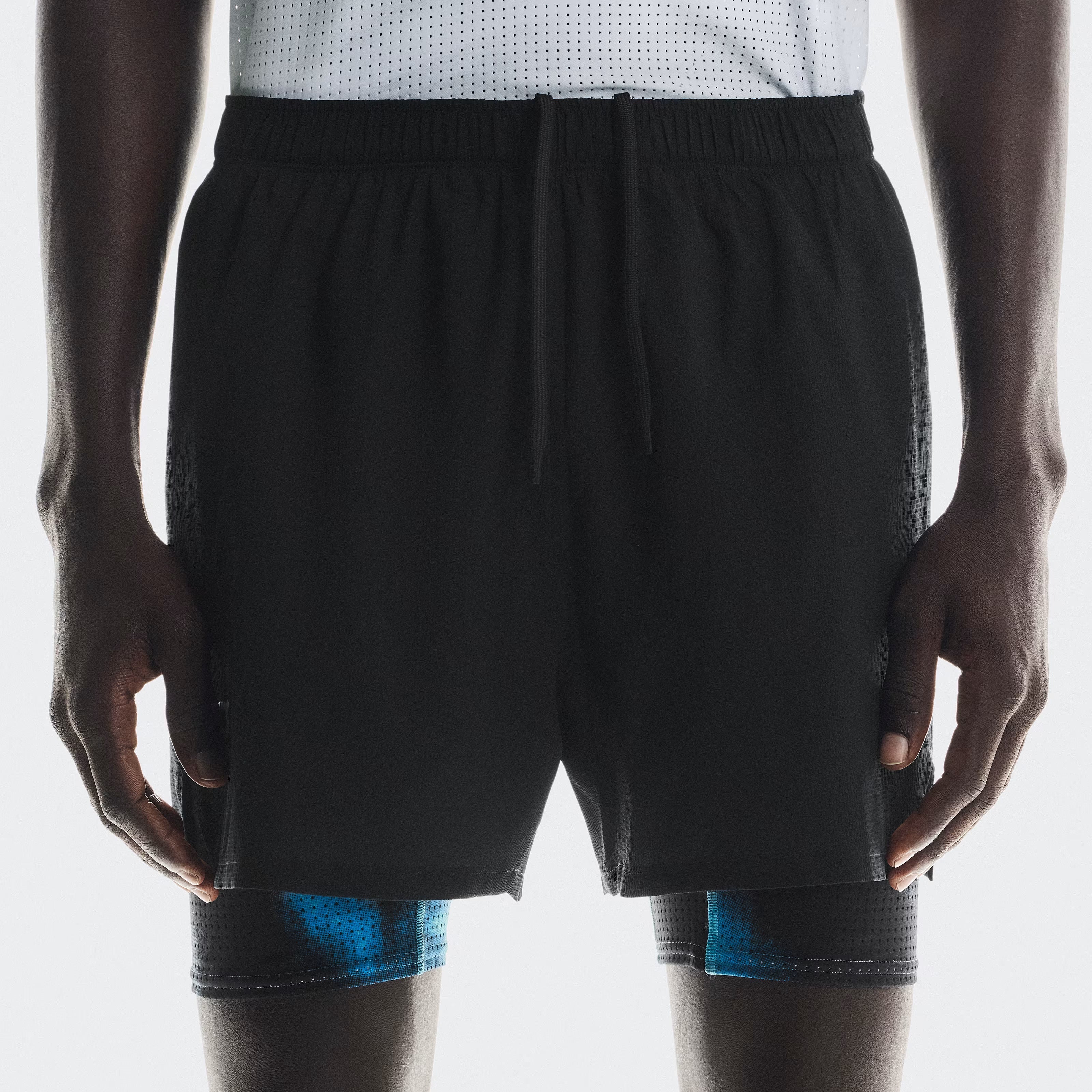 Pace Shorts · Hombre