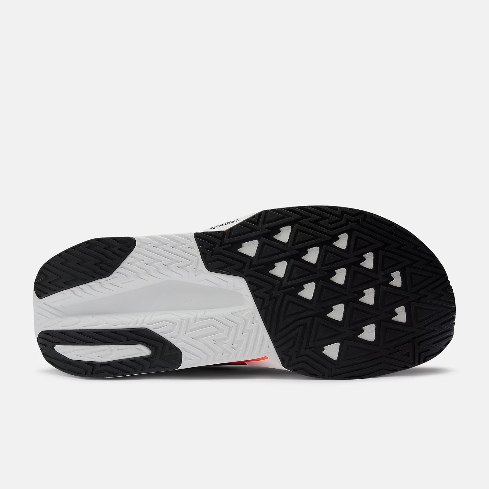 New Balance FuelCell Rebel v5 · Hombre