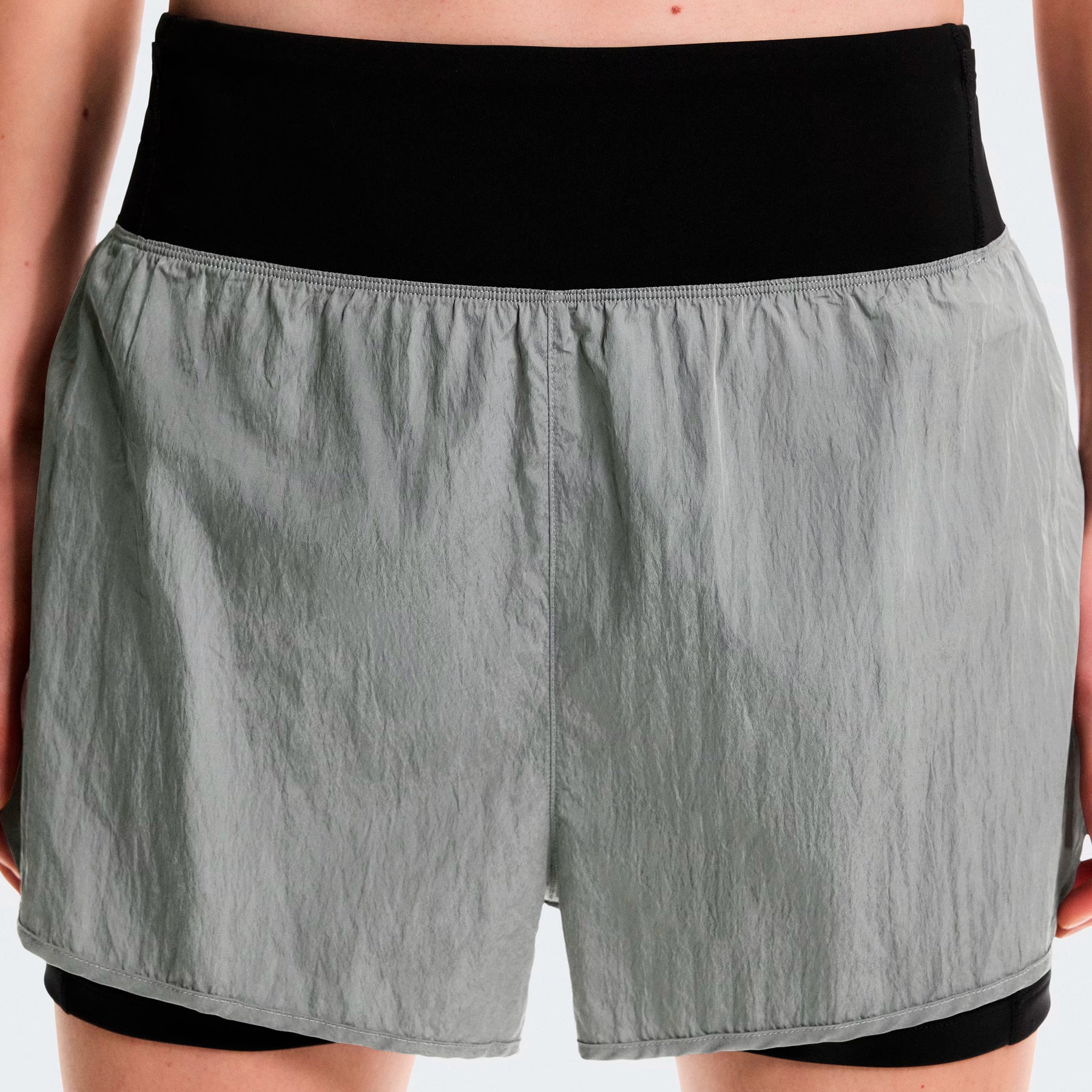 ON Performance Volt Shorts - Women