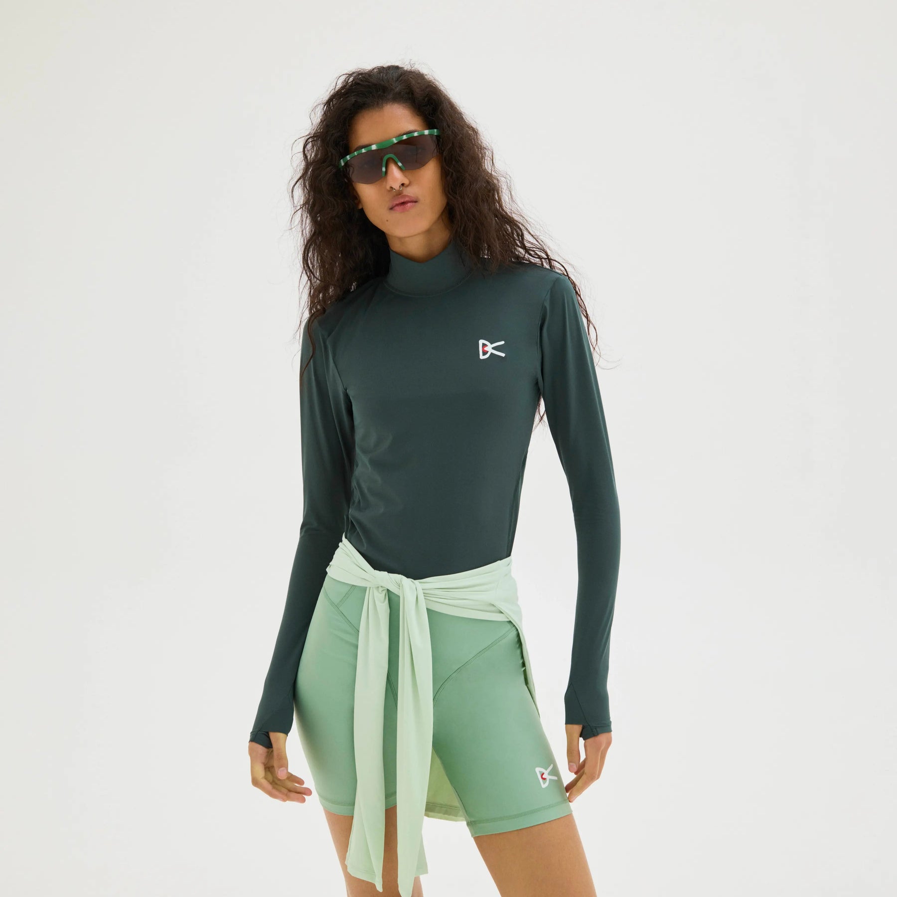 District Vision 7in Pocketed Half Tights Algae - Mujer