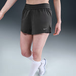 Nike Swift 2-in-1 Shorts · Mujer