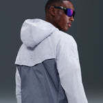 Nike Stride Chamarra Repel UV · Hombre