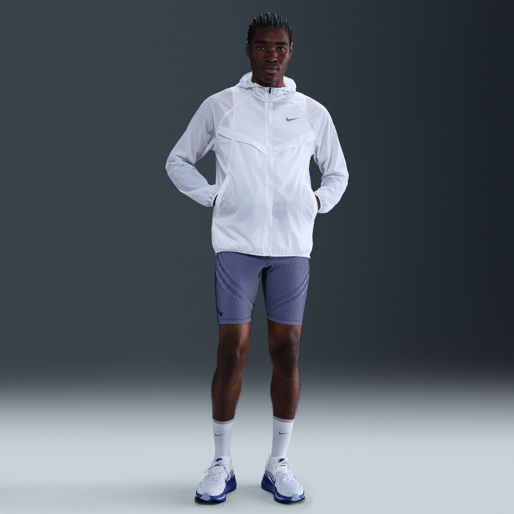 Nike Stride UV Repellent Jacket · Men's 