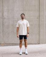 AMIGOS CORREDORES: LOOP × METTA RUNNING HOUSE TEE · HOMBRE