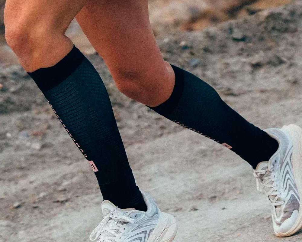 Pantorrilleras de compresión Compressports Eat My Dust R2 3.0