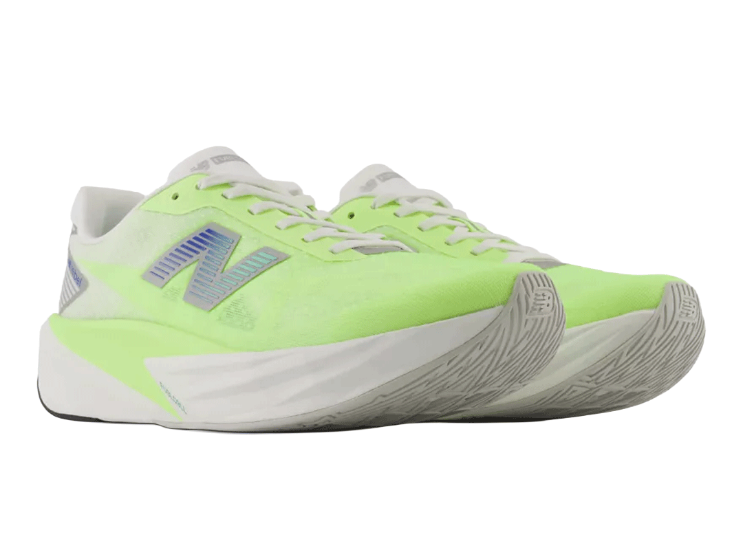 New Balance FuelCell Rebel v5 - Mujer