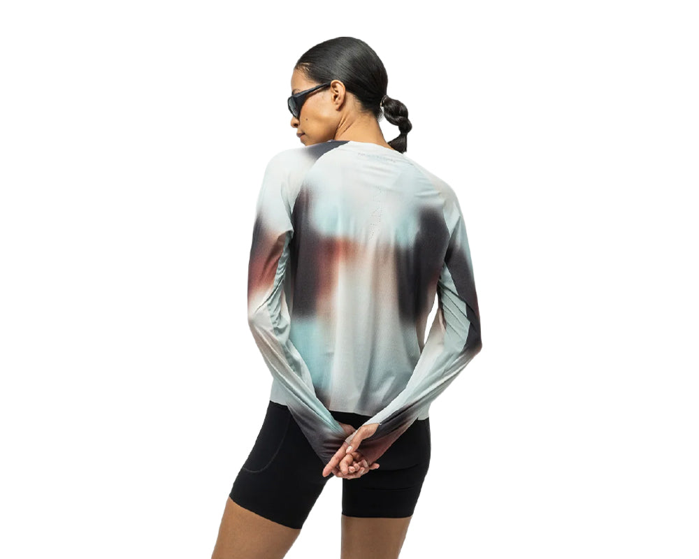 Playera deportiva Hermanos Koumori LS Race Mujer
