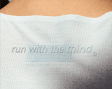 Playera Cropped de competencia Hermanos Koumori Mujer