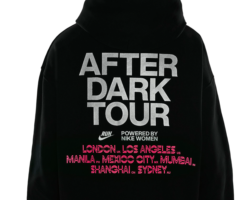 Nike Studio Fleece  "After Dark Tour" Mujer