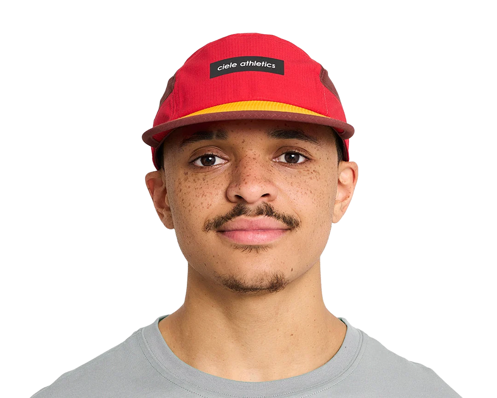 Gorra deportiva Ciele GOCap Field Iconic Bar Red Andorra Unisex