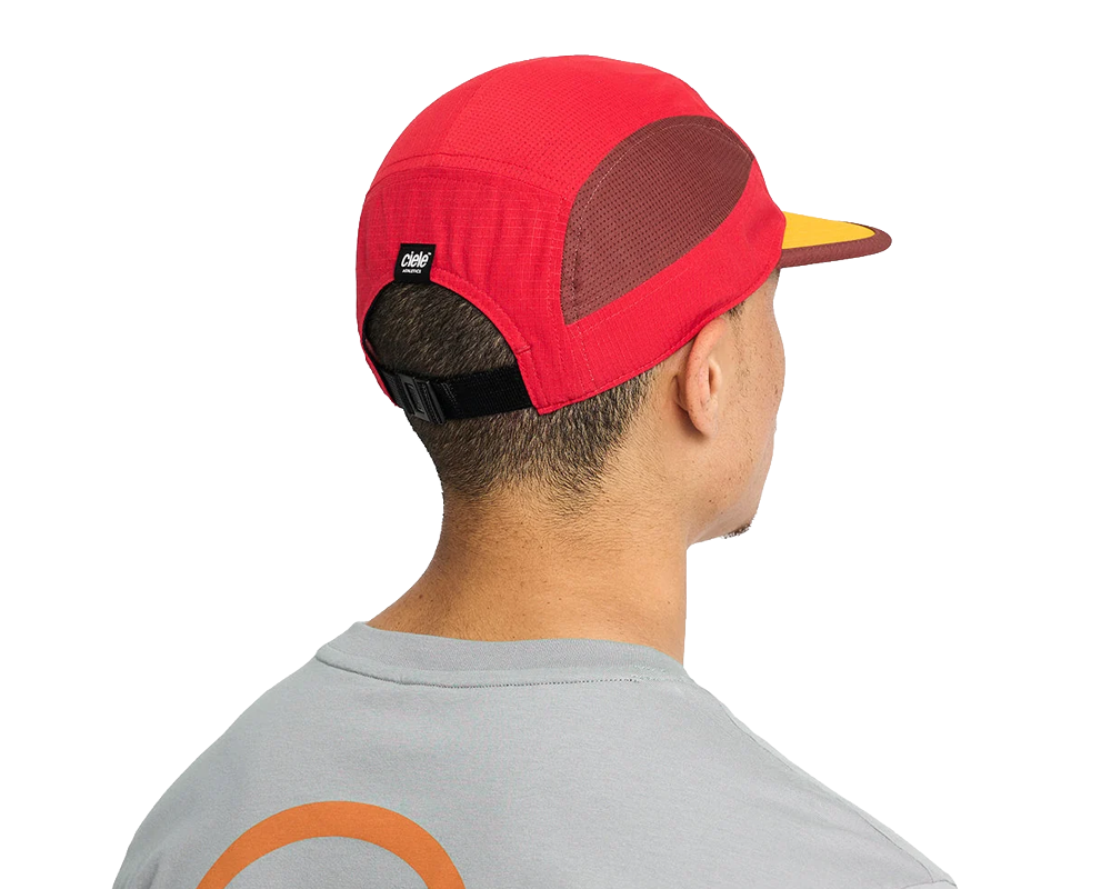 Gorra deportiva Ciele GOCap Field Iconic Bar Red Andorra Unisex
