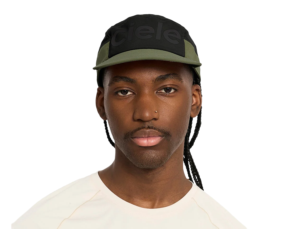 Gorra deportiva Ciele GOCap Comp Century Black Kombu Unisex