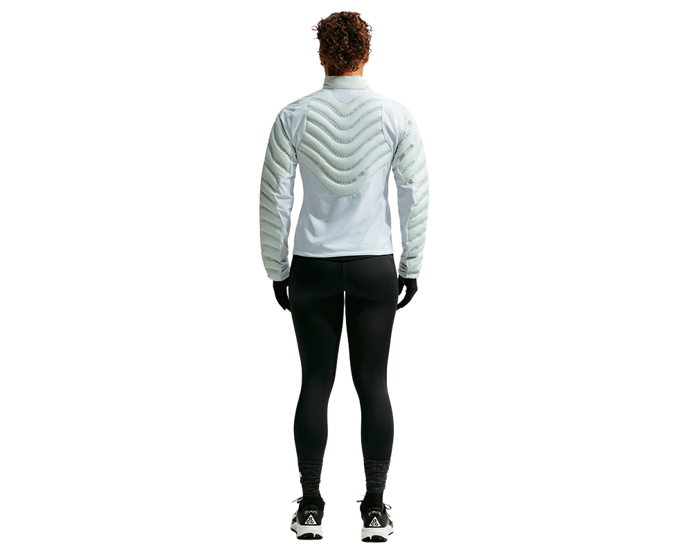 Chamarra de trail running Nilke ACG Therma-FIT para mujer