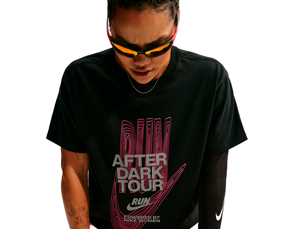Playera Nike Nike After Dark Tour Manga Corta
