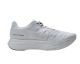 District Vision x New Balance SC Elite V5 Mujer Pearl Grey W/Black