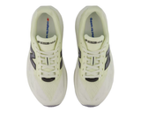 Tenis de pavimento New Balance FuelCell Rebel V5 Mujer