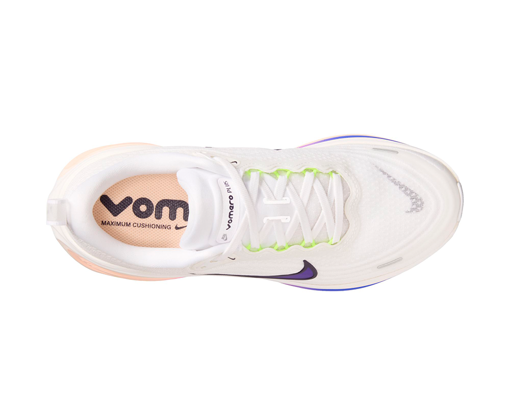 Tenis de pavimento Nike Vomero Plus para mujer