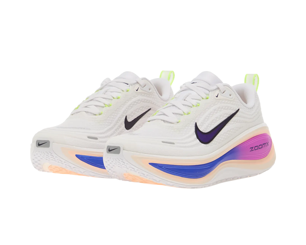 Tenis de pavimento Nike Vomero Plus para mujer