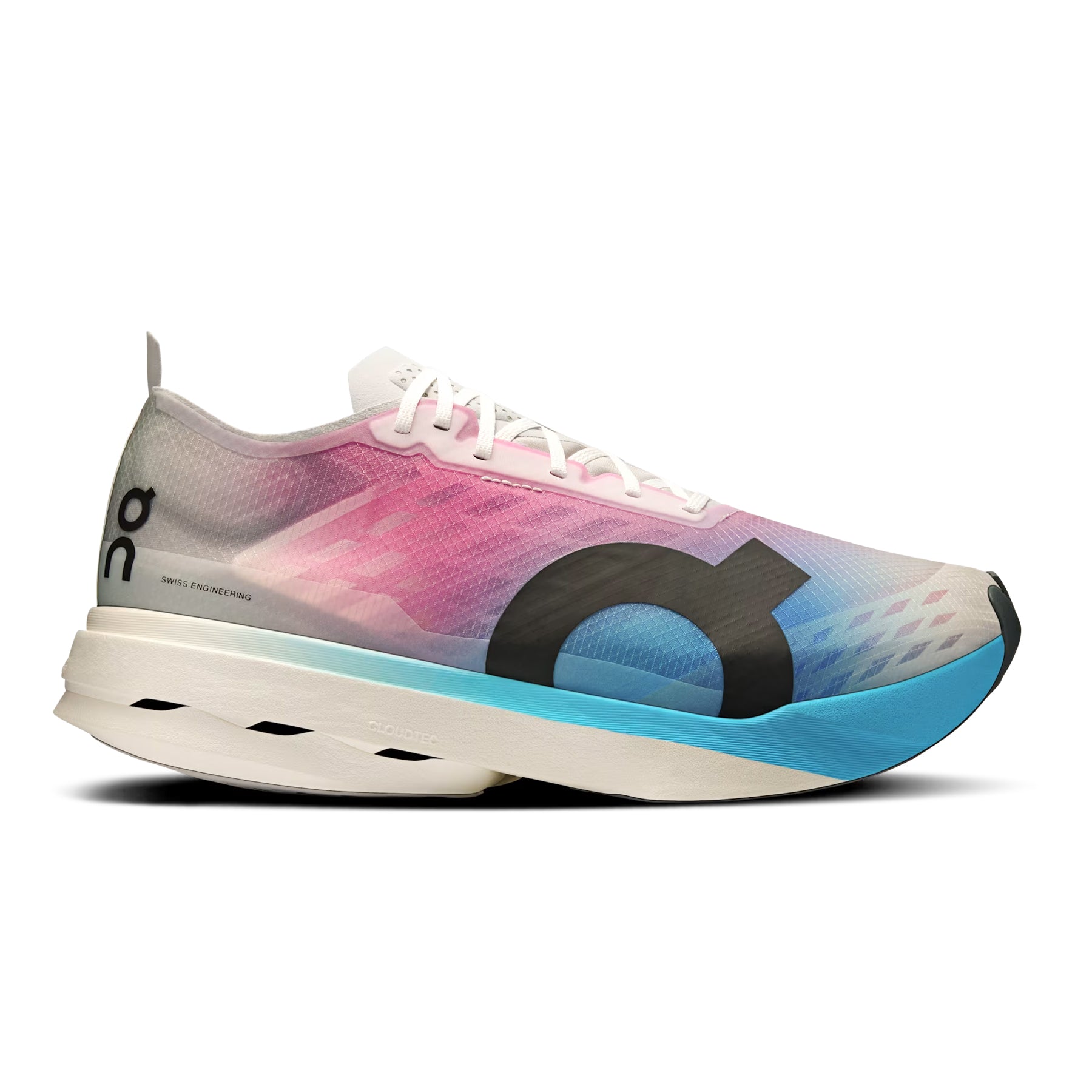 ON Cloudboom Strike Hombre White/Horizon