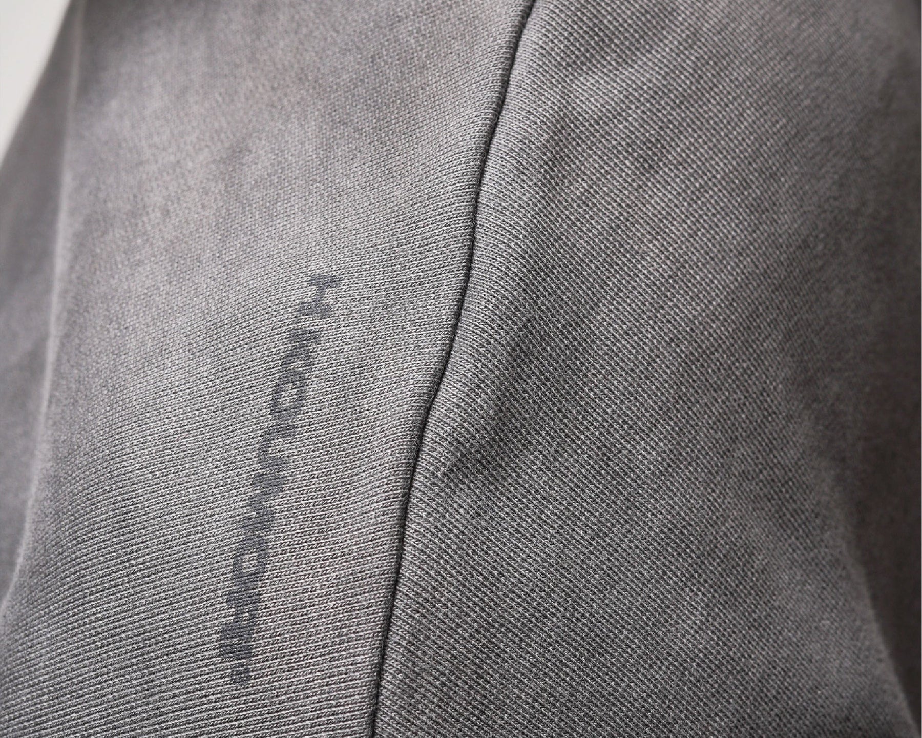Hermanos Koumori Pausa Crewneck Garment Dye