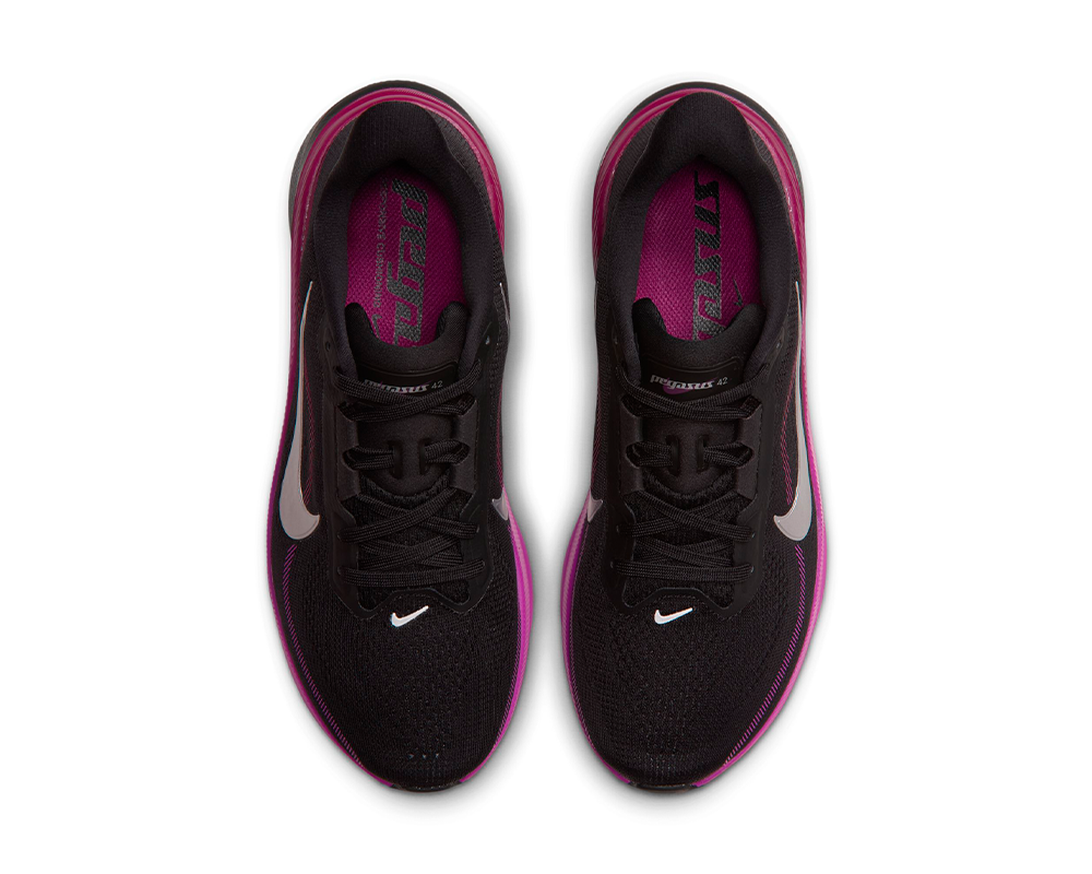 Tenis de pavimento Nike Pegasus 42 para mujer