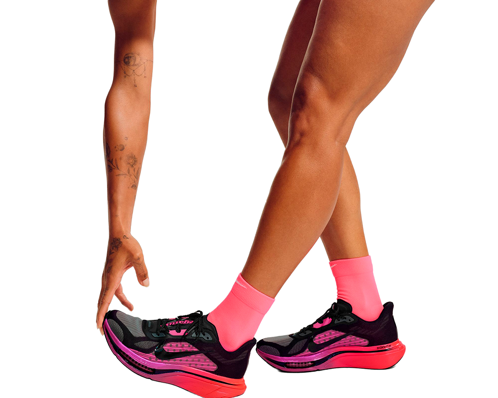 Tenis de pavimento Nike Pegasus Plus 2 para mujer