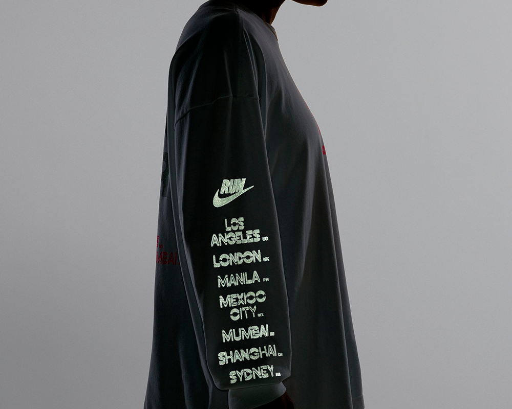 Playera Nike After Dark Tour Mujer