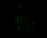 Camiseta de tirantes Nike Swift Aero-FIT Mujer