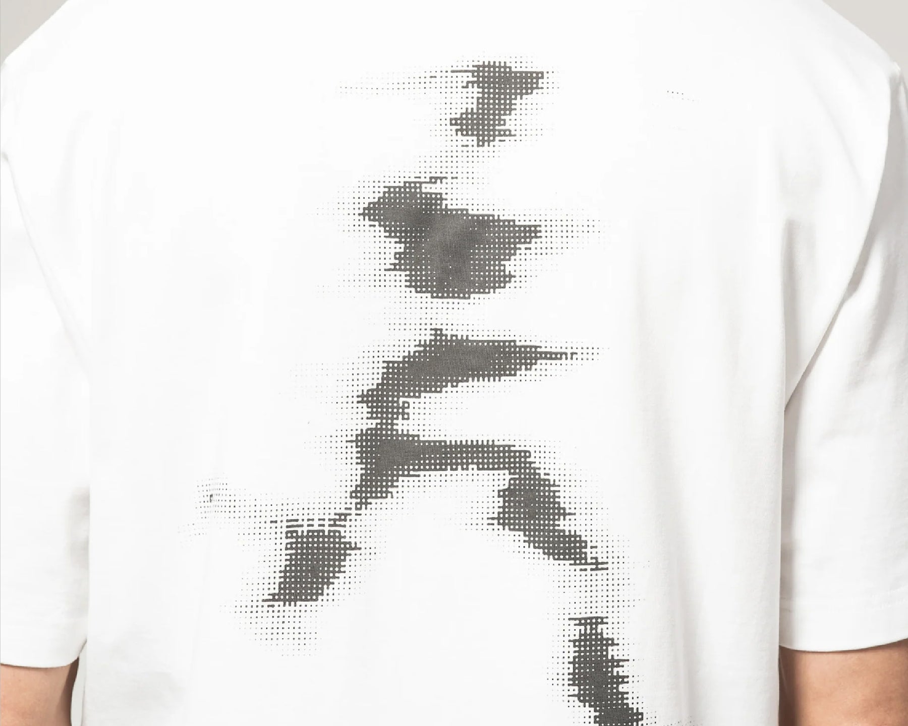 Hermanos Koumori Playera Shade Runner Regular Blanca - Hombre