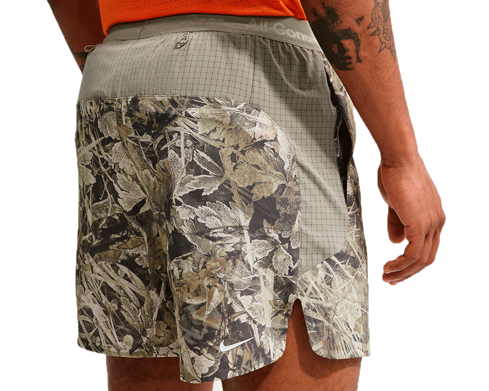 Short de trail running Nike ACG "Chamo Camo"