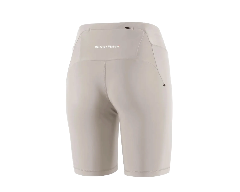 District Vision 7in Pocketed Half Tights Stone para mujer