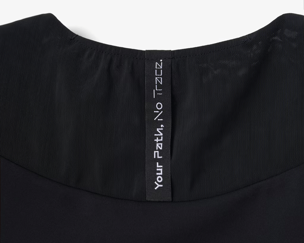 Nnormal Trail Crop Top 02 - Mujer