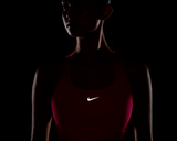 Top Deportivo Nike Swift Mujer
