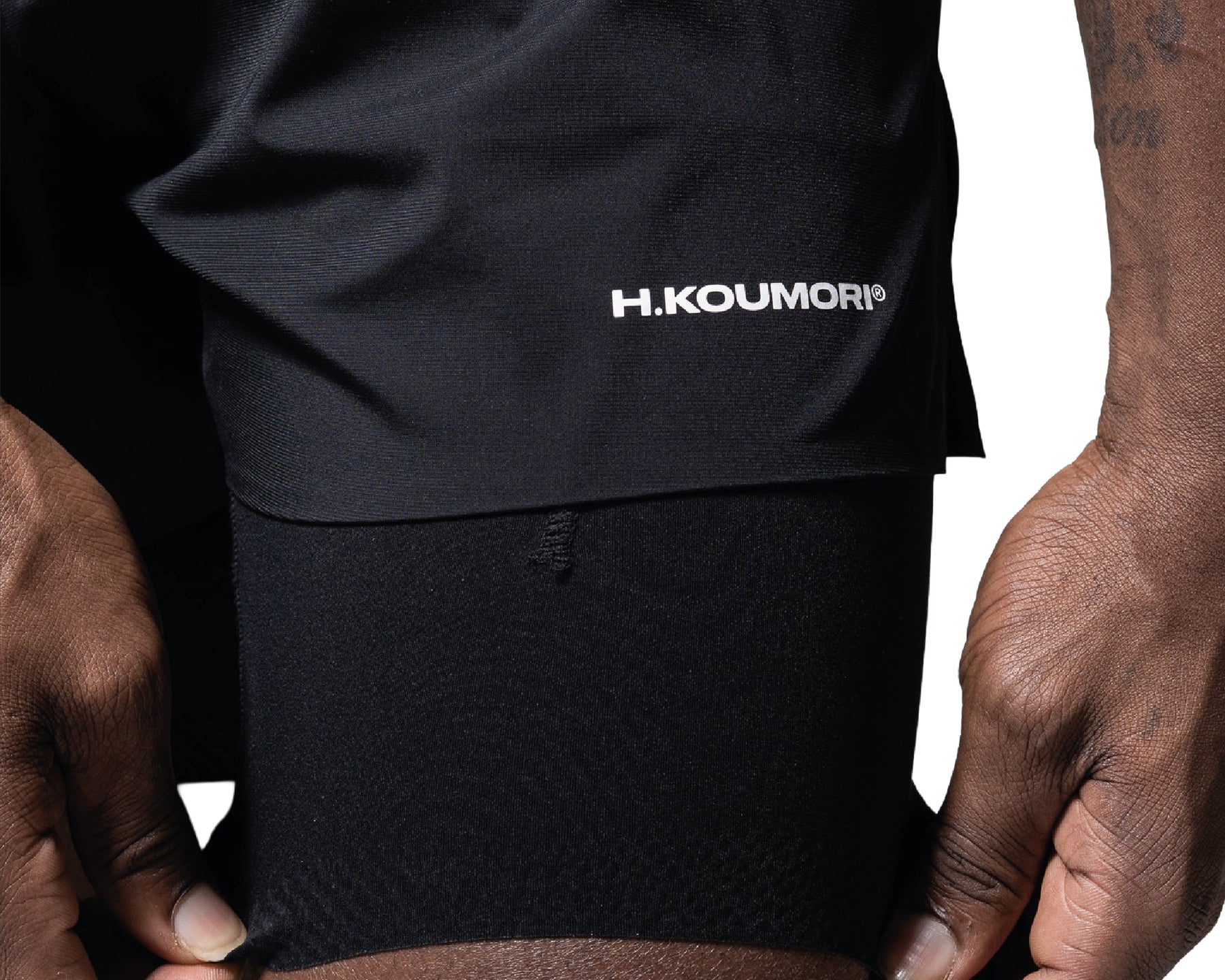 Hermanos Koumori Shorts De Entrenamiento Negro