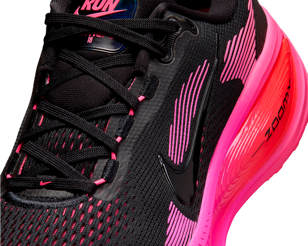 Tenis de pavimento Nike Vomero 18 Mujer
