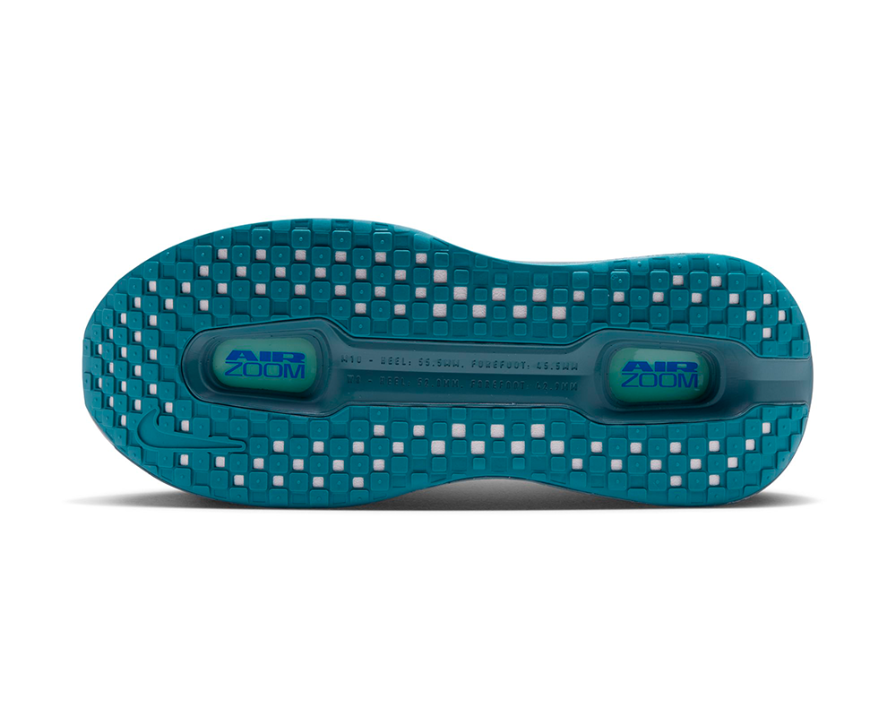 Tenis de pavimento Nike Vomero Premium para hombre
