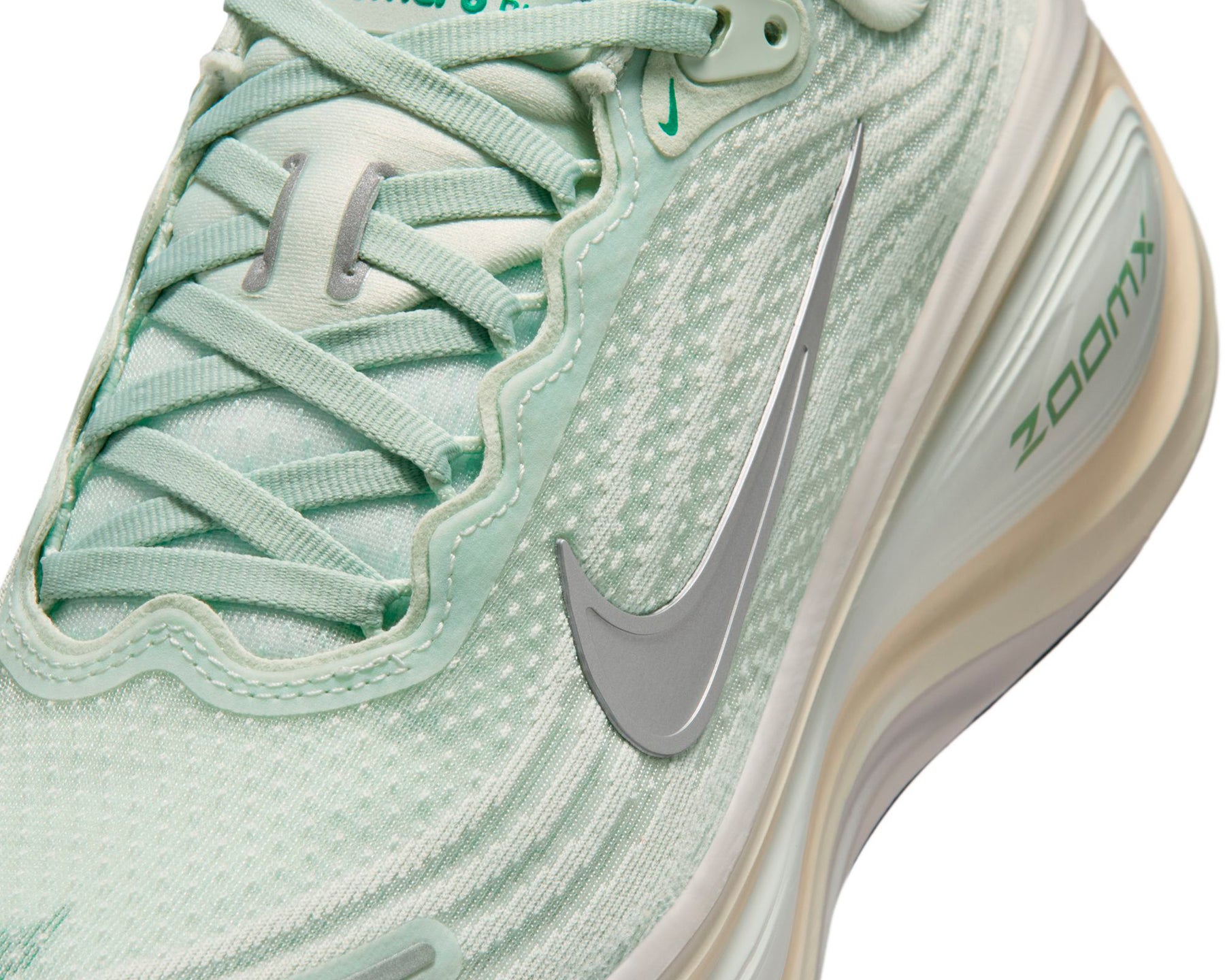 Nike Vomero Plus - Mujer